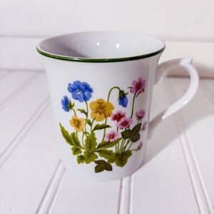 Vintage Floral Wildflower Coffee Mug